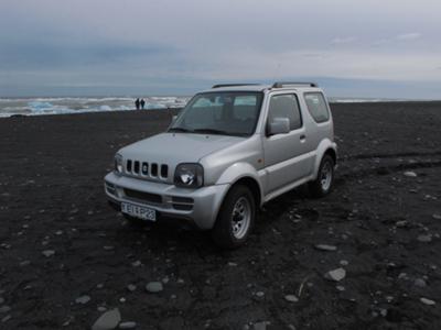 Only Jimny braves the Icelandic beach